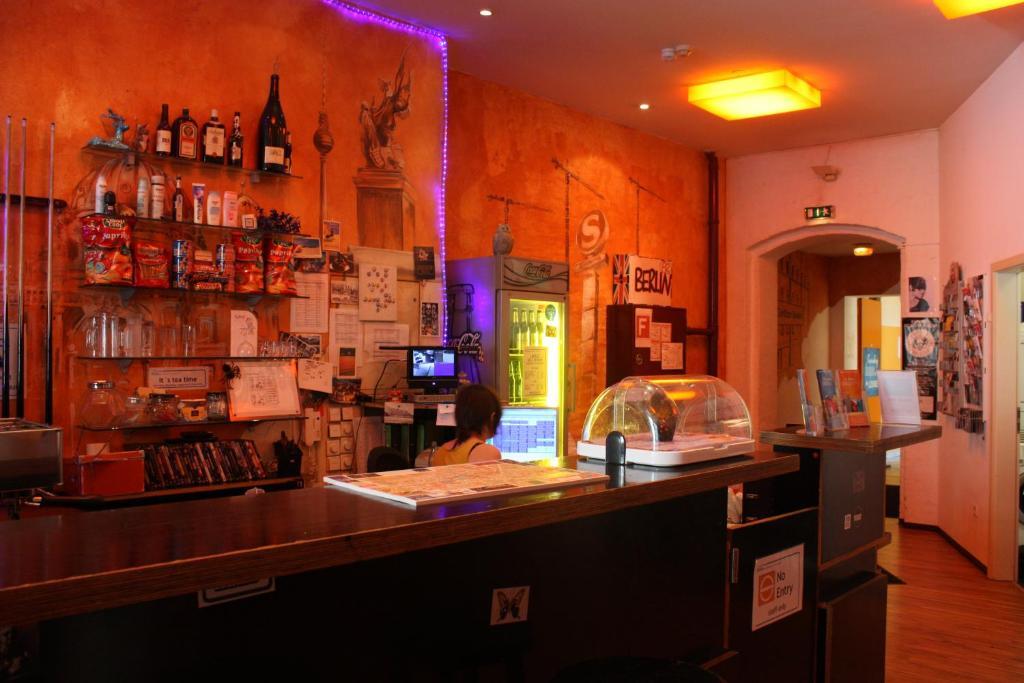 Baxpax Kreuzberg Hostel Berlin Exterior photo